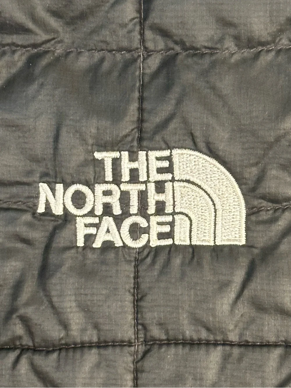 The North Face Vest Men’s XXL Black Quilted Insulated Full Zip Lightweight Outdo